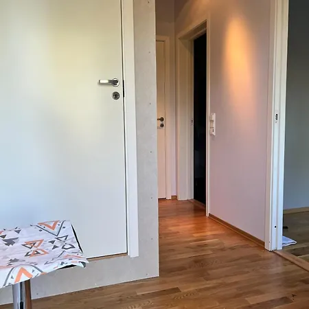 Modern And Cozy Space In Centrum